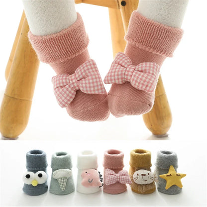 Nette Cartoon Baby Socken Für Jungen Mädchen Winter Weiche Baumwolle Neugeborenen Kleinkind Socken Kinder Anti Slip Boden Socken Beinlinge Kleidung