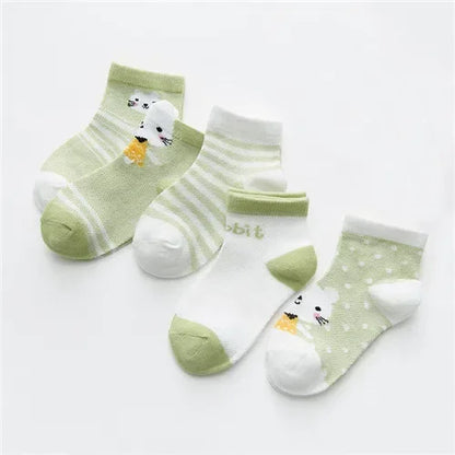 Niedliche Baby Socken mit Tiermuster