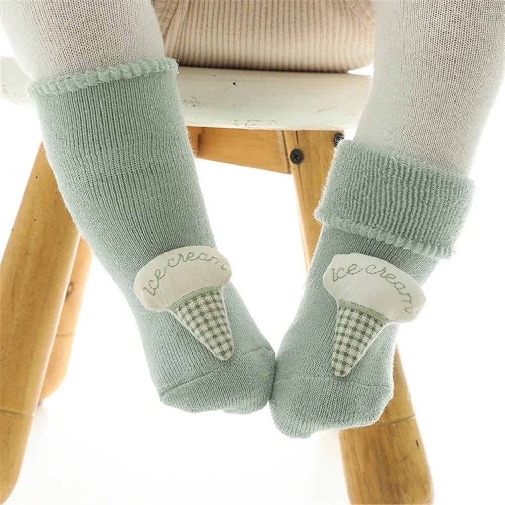 Nette Cartoon Baby Socken Für Jungen Mädchen Winter Weiche Baumwolle Neugeborenen Kleinkind Socken Kinder Anti Slip Boden Socken Beinlinge Kleidung